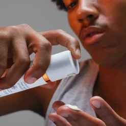 Biolumin-C Heat Aging Protector SPF 50 Soin Hydratant