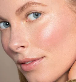 Liquid Light Sérum Enlumineur de Teint