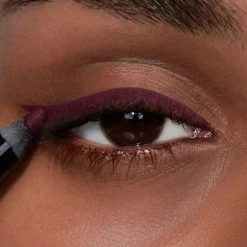 Satin Kajal Liner Crayon Yeux