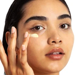 Super Nova Crème Regard Éclaircissante à la Vitamine C