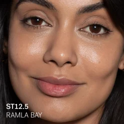 Super Serum Skin Tint SPF30 Fond de Teint Léger