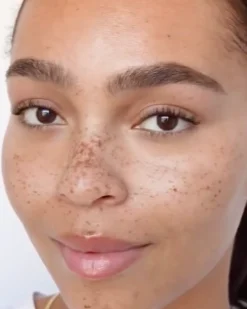 The Sunscreen SPF50 Protection Solaire