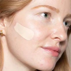 True Skin Foundation Fond de Teint Sérum