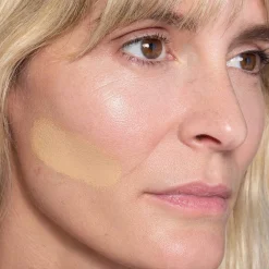 True Skin Foundation Fond de Teint Sérum